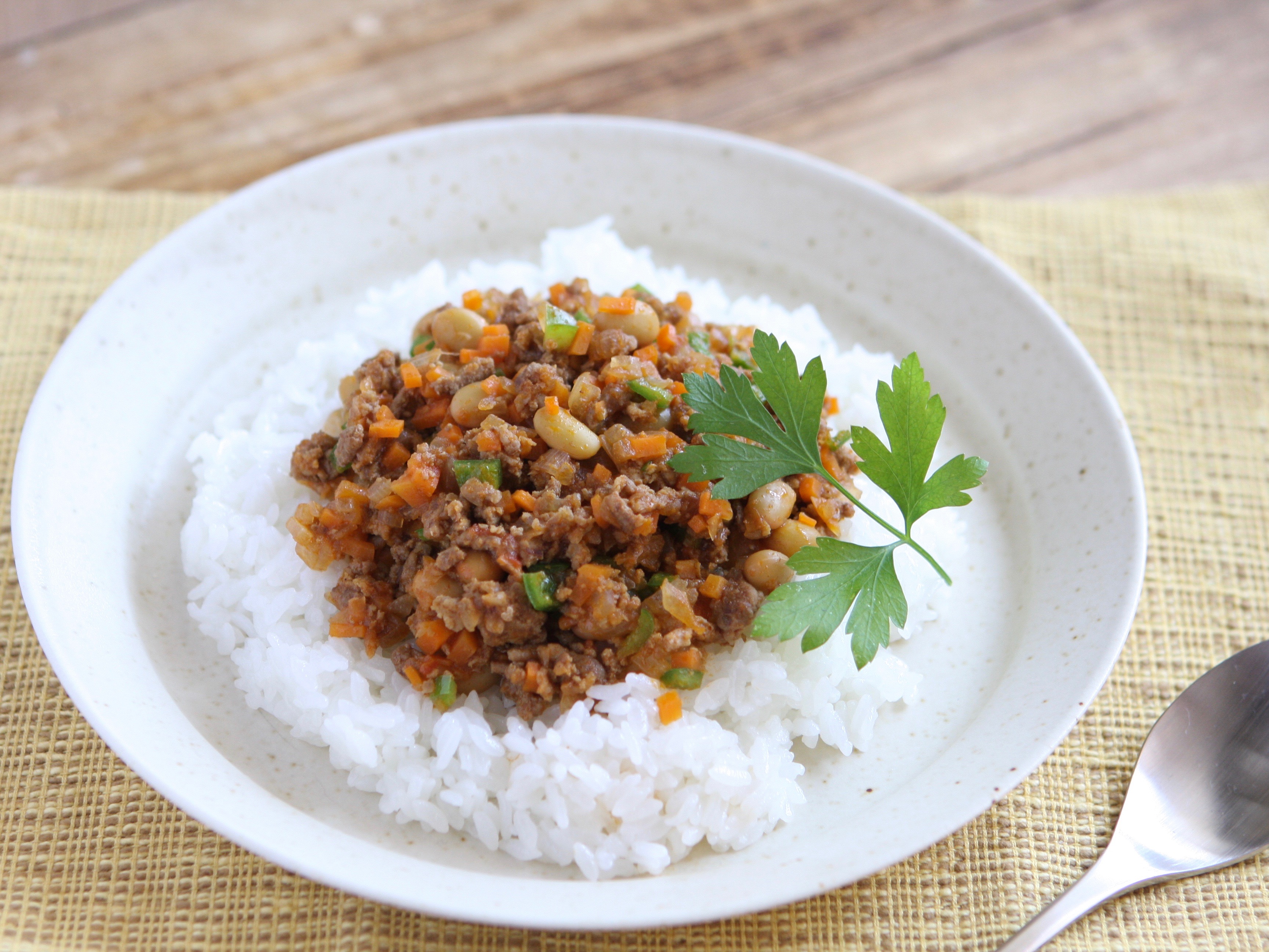 豆入りドライカレー
