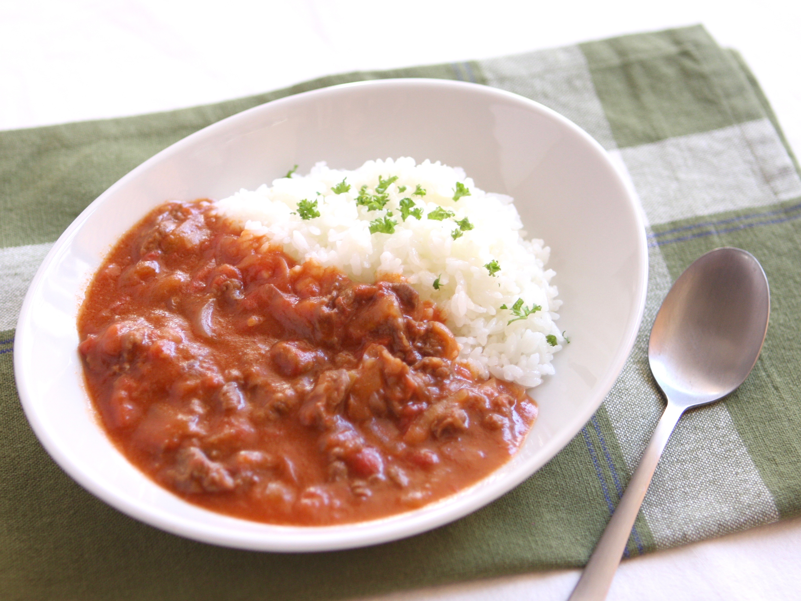 ハヤシライス トマト 缶