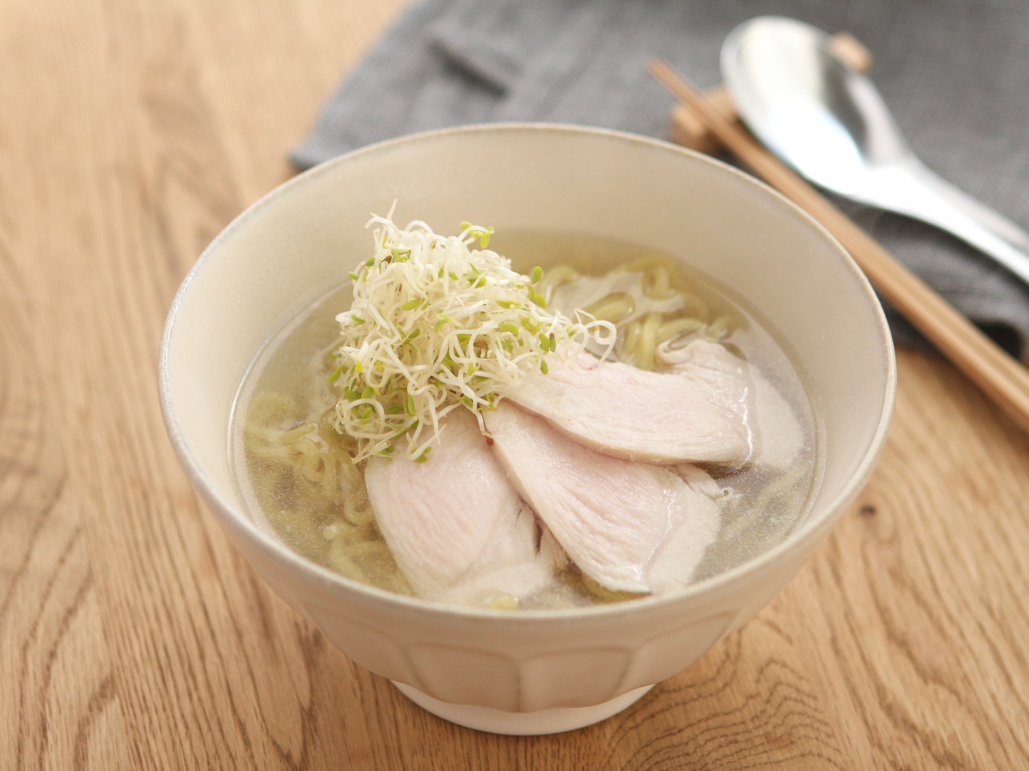 鶏塩ラーメン